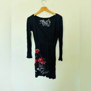 Desigual Black long sleeve wrap dress with red graphic print #goth #alternative